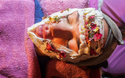 VIDEO: Instagramični spa ritual, blago za kožu i regulaciju stresa – Om PRO Skin Reset Ritual